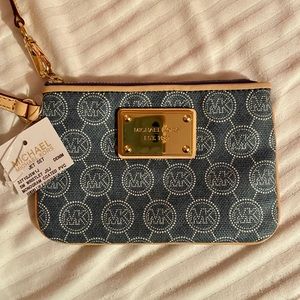 Michael Kors Jet Set, Wristlet